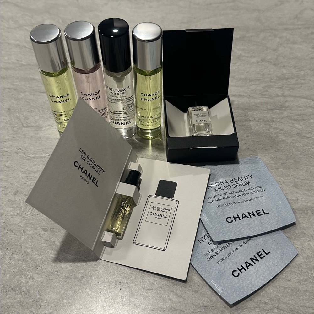CHANEL Bundle Of 7 - Picture 2 of 4